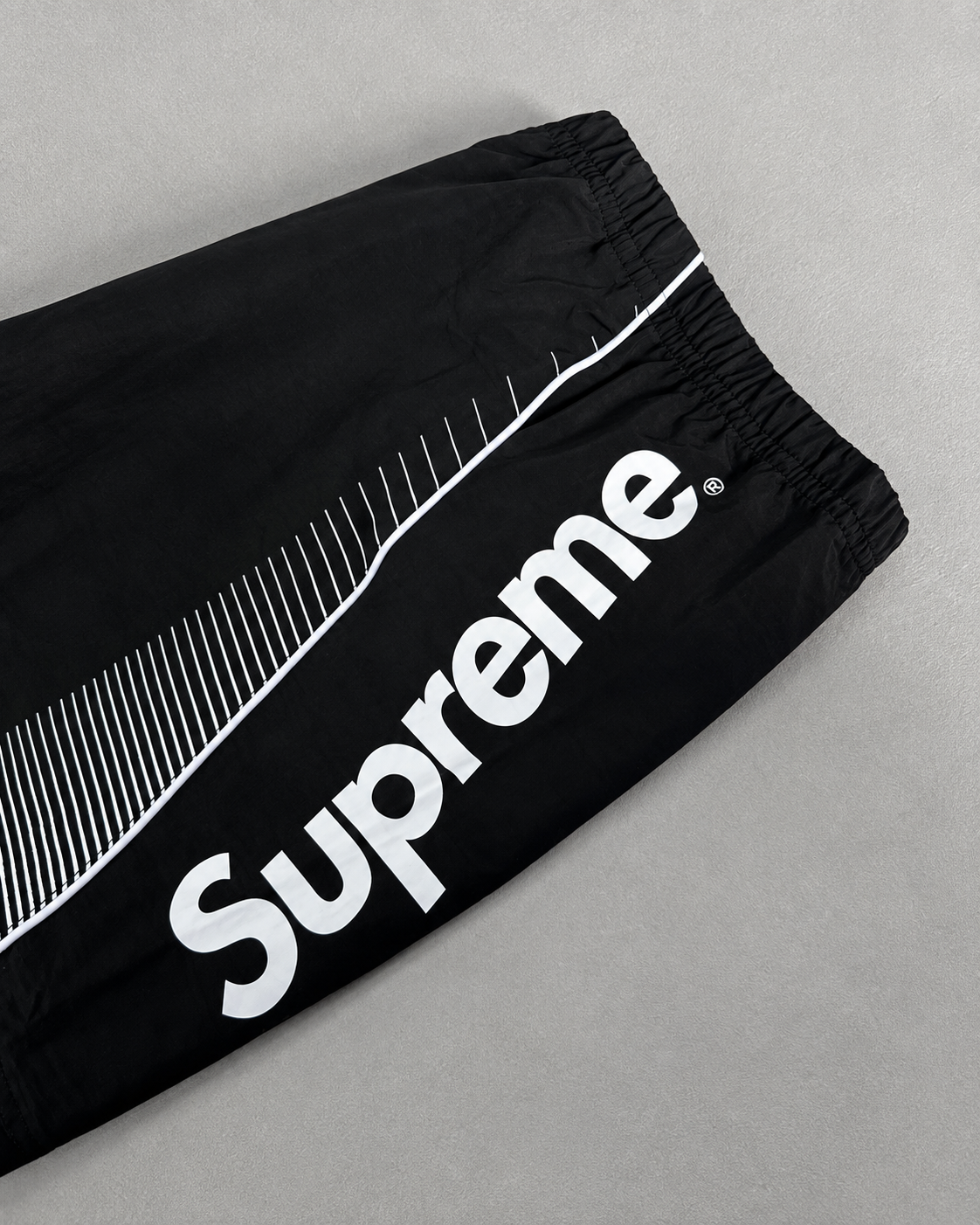 Czarny Komplet Ortalionowy Supreme x Umbro Retro Football