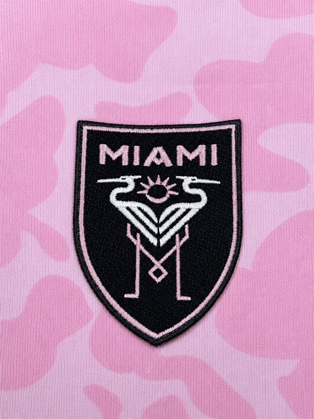 Różowa Bluza Inter Miami x BAPE
