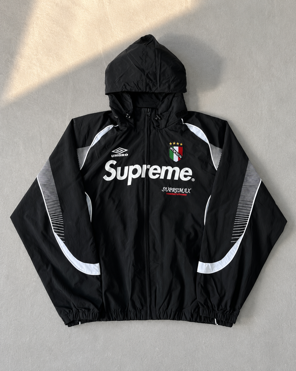 Czarny Komplet Ortalionowy Supreme x Umbro Retro Football