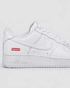 Białe Buty Nike Air Force 1 ’07 x Supreme