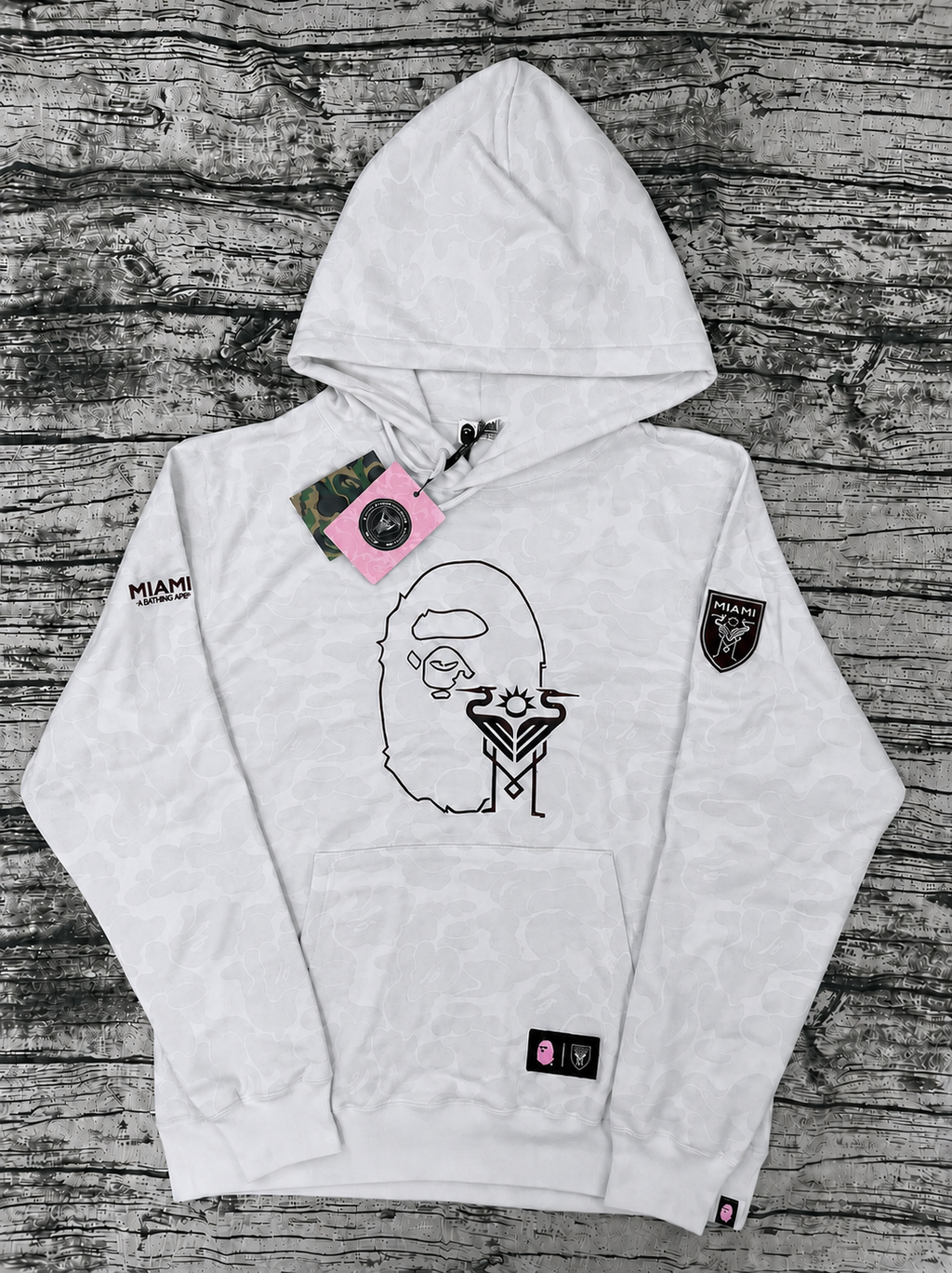 Biała Bluza Inter Miami x BAPE