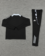 Czarny Komplet Treningowy Manchester United 2024/25